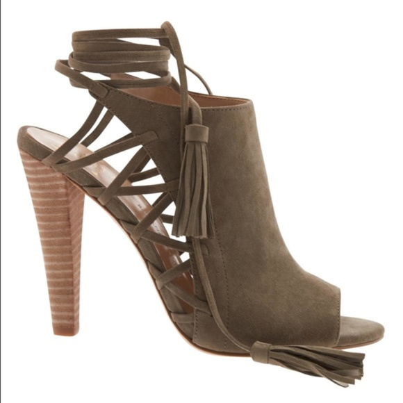 banana republic peep toe bootie